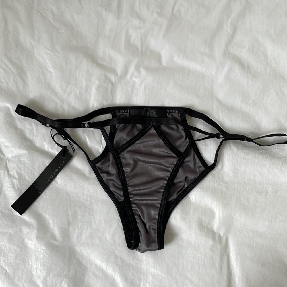 House of Widow Slinky Spandex Undies in Grey/Black Size-Medium NWT